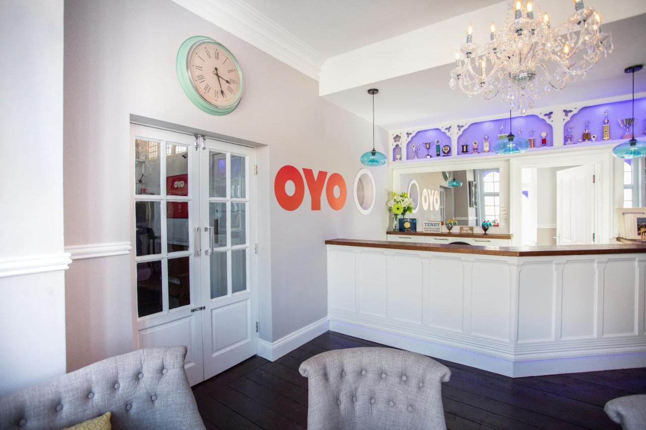 Hotel Oyo Timothy'S Tenby Exterior foto